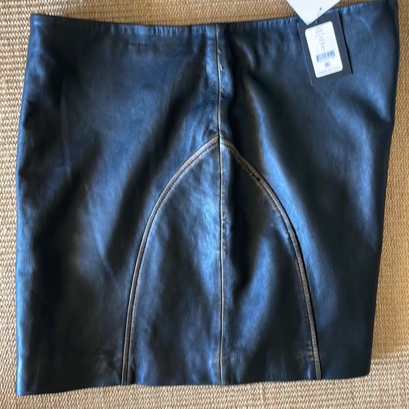 NWT! DKNY limited edition Sz XL black (distressed a bit) sheep leather skirt - Picture 8 of 13